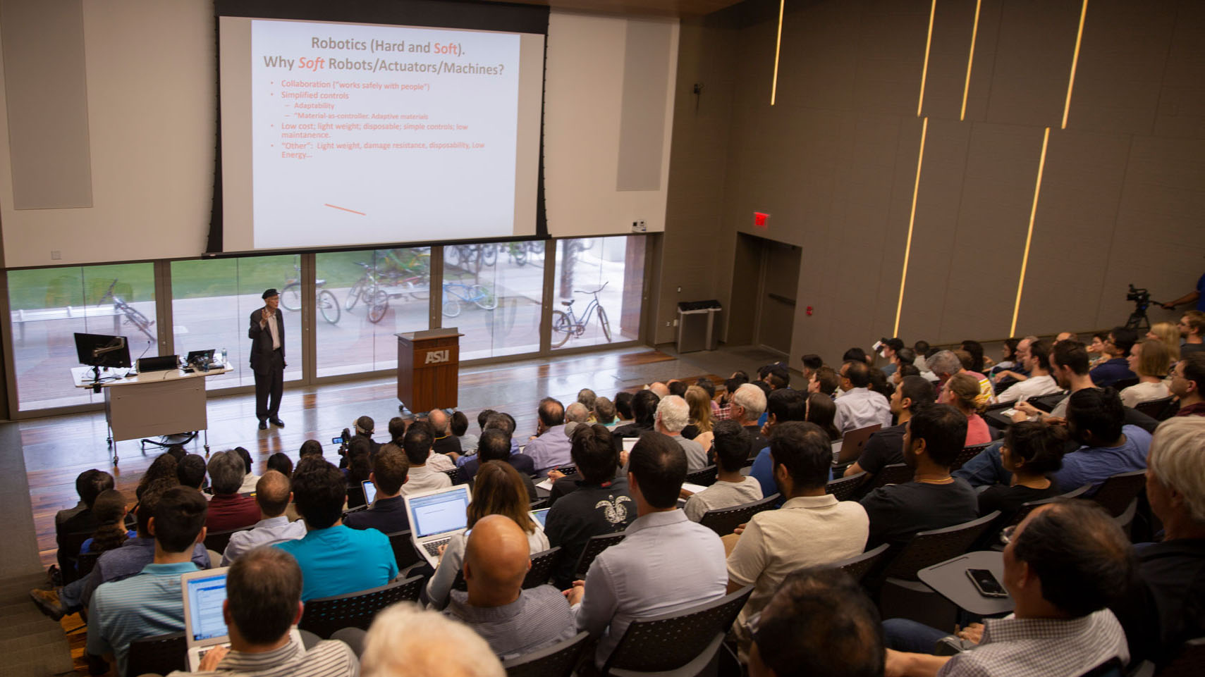 Dean's Distinguished Lecture with George M. Whitesides